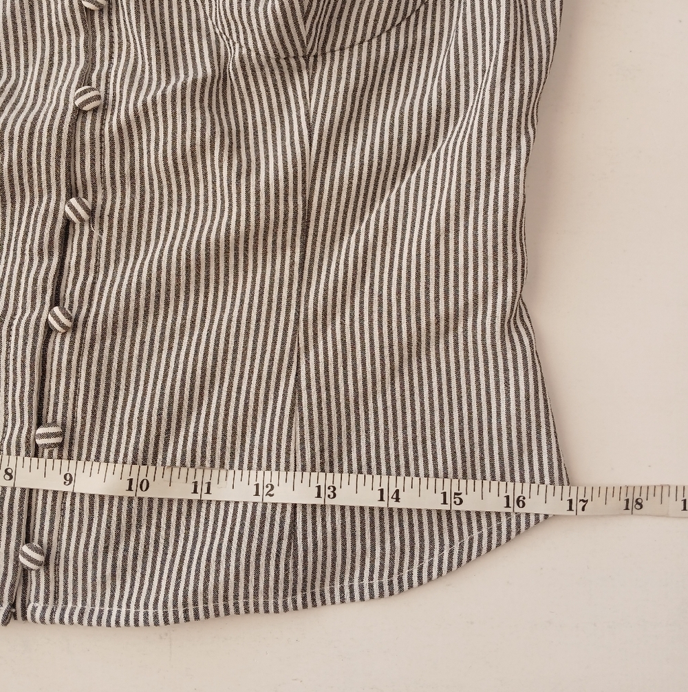 THURSDAYS and every other day" PinstripedStriped Black and White  Blouse SZ Med - Picture 12 of 16